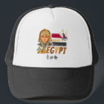 Casquette Égypte Vintage Pharaon Drapeau Et Pyramides Souven<br><div class="desc">Egypte design pharaon vintage avec drapeau et pyramides. Souvenir pour les voyageurs africains et les routards égyptiens. Souvenir pour les vacanciers du Caire. OEuvre d'Egypte pour Hurghada et amis passionnés du Nil de Louxor. Égypte Pyramides vintages et chameaux. pharaon égyptien avec drapeau souvenir parfait pour les routards d'Alexandrie et les...</div>