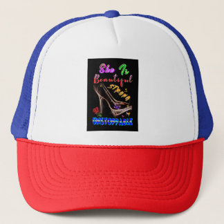Casquette Elle est belle, forte et imparable