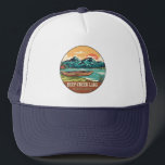 Casquette Emblème de pêche nautique Deep Creek Lake Maryland<br><div class="desc">Illustration dessinée à la main du lac Deep Creek avec canot,  tentes et montagnes dans l'arrière - plan. Parfait pour tous ceux qui aiment visiter le lac Deep Creek.</div>