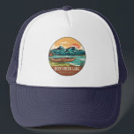 Casquette Emblème de pêche nautique Deep Creek Lake Maryland<br><div class="desc">Illustration dessinée à la main du lac Deep Creek avec canot,  tentes et montagnes dans l'arrière - plan. Parfait pour tous ceux qui aiment visiter le lac Deep Creek.</div>