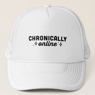 Casquette esthétique de fille chroniquement en ligne