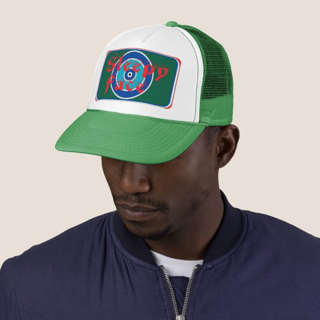 Casquette Face endormie : Vert - Bras Soleil - Chapeau de ca (En situation)