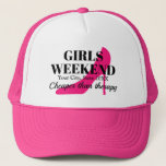 Casquette Filles week-end rose stiletto bachelorette<br><div class="desc">Filles week-end rose stiletto bachelorette partie Trucker Hat. casquette cool pour amis,  famille,  mariée,  équipe nuptiale,  demoiselles d'honneur,  etc. Ajoutez votre propre destination,  année et devis. Silhouette à talons hauts avec modèle de texte élégant.</div>