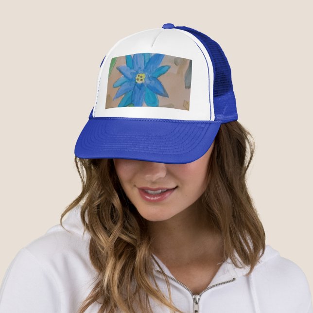 Casquette Fleur bleue (En situation)
