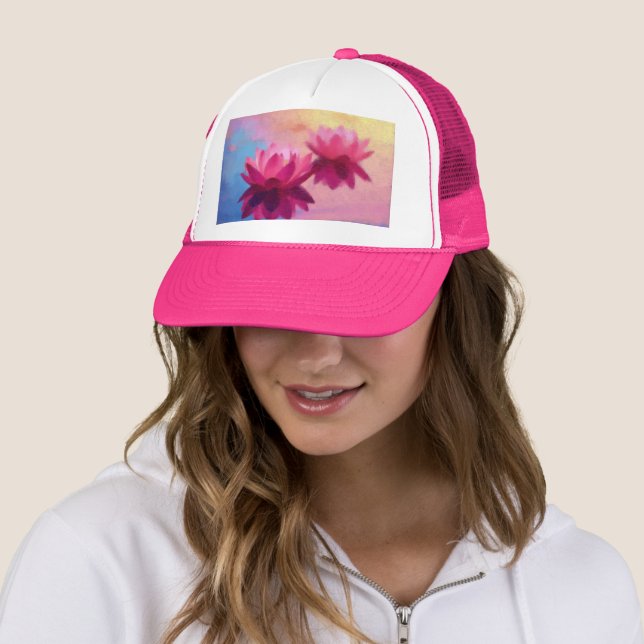 Casquette Fleurs de Lotus Abstraites colorées (En situation)