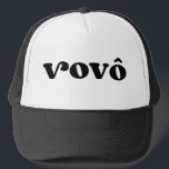 Casquette Grand-père noir et blanc rétros Vovo portugais<br><div class="desc">"Vovo" en police de style rétro,  couleur est modifiable; ajoutez votre propre nom si vous le souhaitez et choisissez style haineux. Contactez-moi pour d'autres surnoms.</div>