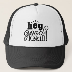 Casquette Hé, le design typographique