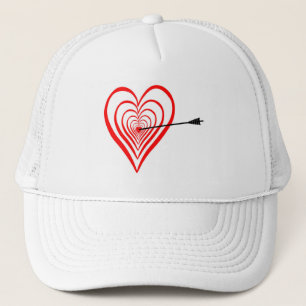 Casquette Herz Dartscheibe mit Pfeil