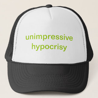 Casquette hypocrisie de peu impressionnant