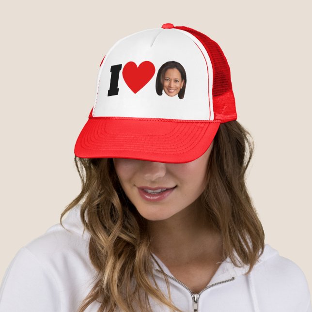 Casquette I Heart Kamala Harris (En situation)