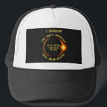 Casquette I Survived the Total Solar Eclipse 4.8.2024 USA<br><div class="desc">Avez-vous vu l'éclipse solaire totale de la Grande Amérique le 8 avril 2024 ? Épatant ! Ce casquette cool commémore cet événement historique et peut être customisé avec votre état ou votre propre texte. Le design présente une silhouette foncée de la lune obscurcissant le soleil avec une lueur orange. Ajoutez votre...</div>