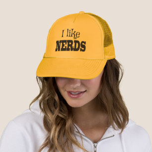 Casquette J'AIME LES NERDS ! Il faut en connaître un.