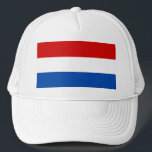 Casquette Le drapeau néerlandais<br><div class="desc">Le drapeau hollandais est un grand cadeau pour ceux qui aiment la Hollande ou ceux qui ont un héritage néerlandais. Les couleurs du drapeau hollandais sont le rouge,  le blanc et le bleu. Ce design est également disponible sur de nombreux autres produits pour vous de choisir parmi.</div>