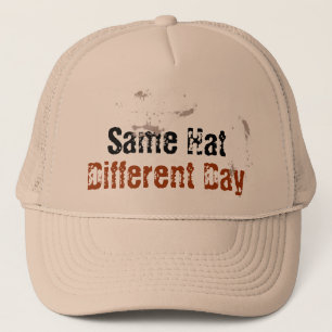 Casquette Le même casquette, jour différent