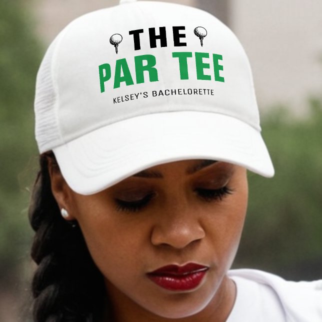 Casquette Les Demoiselles d'Honneur Par Tee Enterrement de V (The Par Tee Bridesmaid Golf Bachelorette Party Trucker Hat
)