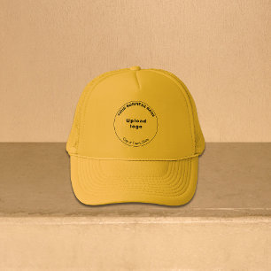 Casquette Marque d'affaires ronde sur chapeau de camion jaun