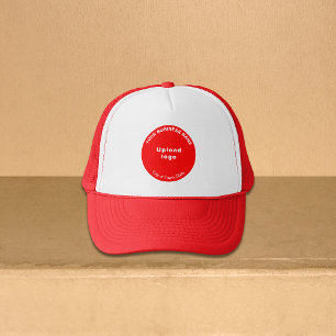 Casquette Marque d'affaires ronde sur chapeau de camion roug
