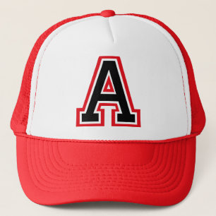 Casquette Marquez avec des lettres le monogramme de "A"
