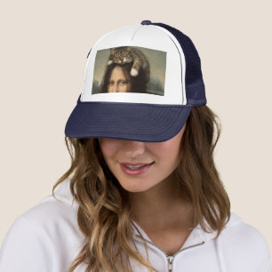 Casquette Mona Lisa avec chat endormi