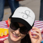 Casquette Monogramme Initiales Calligraphie minimaliste<br><div class="desc">Cette conception peut être personnalisée dans la zone fournie en modifiant la photo et/ou le texte. Vous pouvez également le customiser en cliquant sur Personnaliser ce Modèle, puis en choisissant l'option cliquer pour customiser et supprimer ou modifier la couleur de l'arrière - plan, ajouter du texte, modifier la couleur ou...</div>
