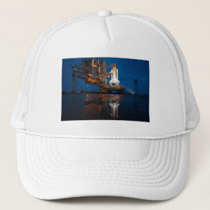 Casquette Navette Spatiale Bleue sur l'Aire de Lancement