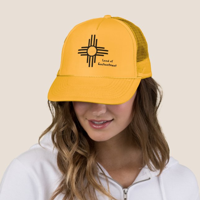 Casquette New Mexico Zia Sun Symbol Custom Hat Cap (En situation)