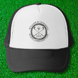 Casquette Nom de golf personnalisé Classique<br><div class="desc">Avec un design classique de clubs de golf croisés et un effet de tampon rétro vieilli, ces casquettes de golf sont idéales pour tous les clubs de golf et les membres de clubs de golf. Personnalisez avec le nom du membre du club, le nom du club de golf et l'année...</div>