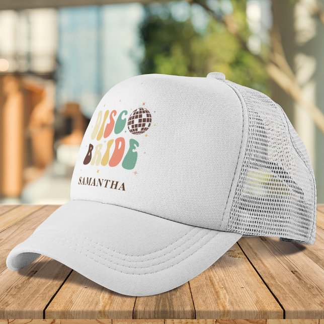 Casquette Nom de la mariée disco pour l'enterrement de vie d (Bachelorette Party Disco Bride Name Custom Trucker Hat)