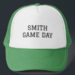 Casquette Nom personnalisé Jeu Jour Vert<br><div class="desc">Chapeau de camionnette vert Jour Jeu. Personnalisé.</div>