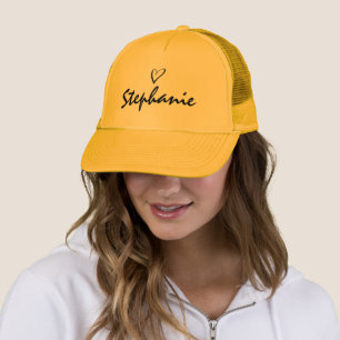 Casquette nommé de camionneur du coeur de la fill