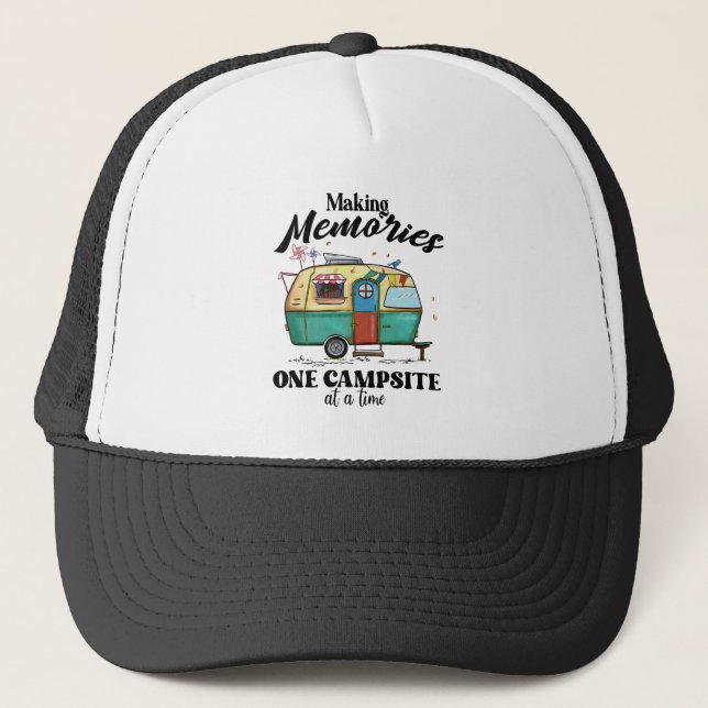Casquette Œuvre d'art de mots de souvenirs de camping cool  (Devant)