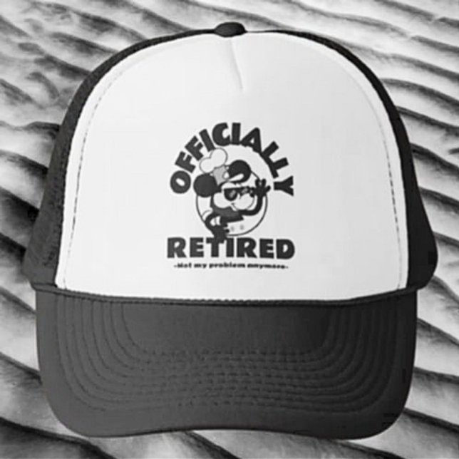 Casquette Officiellement retraité (Créateur téléchargé)