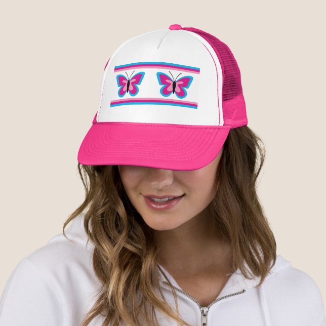 Casquette Papillon rose bleu (En situation)