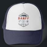 Casquette Parc national Banff Canada Vintage en détresse<br><div class="desc">Parc national Banff Badge en relief avec un design unique de feuilles d'érable à thème du parc. Le parc est le premier parc national du Canada et fait partie des parcs des Rocheuses du Canada,  site du patrimoine mondial de l’UNESCO.</div>