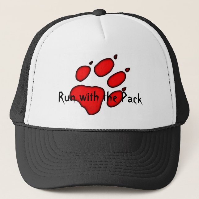 Casquette patte de loup, course avec le paquet (Devant)