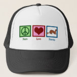 Casquette Peace Love<br><div class="desc">Ce cadeau de propriétaire de furet cool est doté d'un joli signe de paix,  d'un coeur et d'un furet pour animaux domestiques. Peace Love Ferrets cadeau.</div>