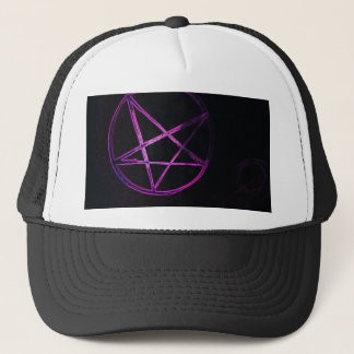 Casquette pentagramme pourpre
