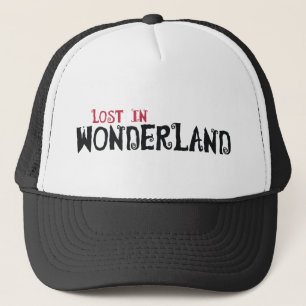 Casquette Perdu au pays des merveilles