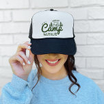 Casquette Personnalisé Camp Bach Bachelorette Party Custom<br><div class="desc">Préparez-vous à votre fête montagneuse avec notre chapeau de camionnette personnalisé Camp Bach Bachelorette Party - un accessoire vert de forêt qui ajoute une touche de style et de charme inspiré de la nature à votre bachelorette de camp. Ce camionneur de bachelorette de camp sur mesure n'est pas seulement un...</div>