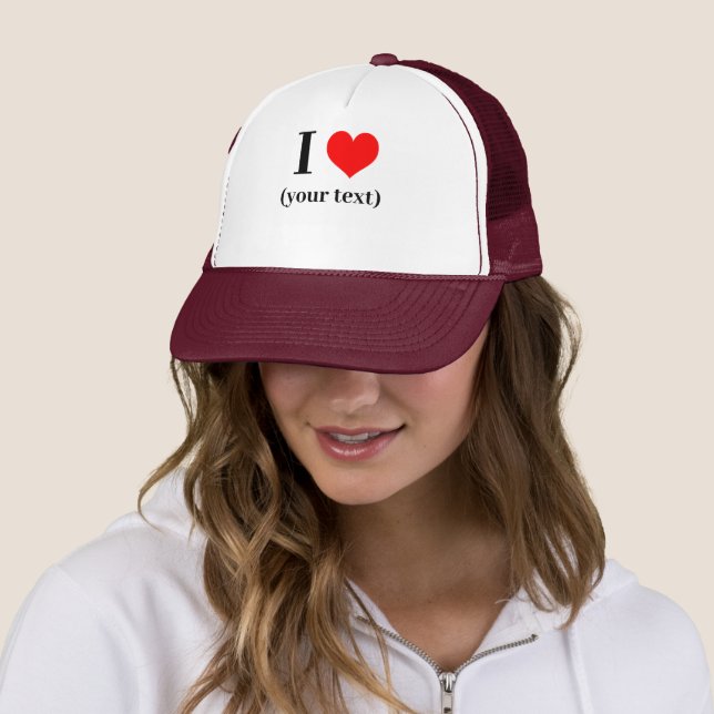 Casquette Personnalisé! I Heart Trucker Hat - Blanc et Maroo (En situation)