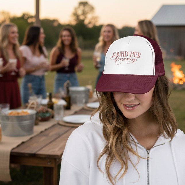 Casquette Personnalisé Rouge Trouvé Sa Cowboy Bachelorette (Pack your boots and cowboy hat for an epic bachelorette weekend! )