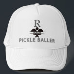 Casquette Pickball Guy Personnalisé Monogramme Nom initial<br><div class="desc">Pickleball Guy Custom Monogramme Nom initial — fait avec goût — — C'est un grand cadeau — amusant / attirant / unique. Personnalisez-le avec son nom initial et son prénom. Si vous avez des questions de conception ou une demande spéciale, veuillez envoyer un conversation ou un courriel à : charmdesignstudio@rcn.com...</div>