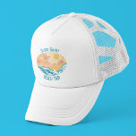 Casquette Plage Cute Trier Ocean Waves Surfer<br><div class="desc">Joli casquette de surf de style vintage avec de belles vagues de l'océan turquoise et un soleil brillant avec des palmiers en été. Le casquette de surfer cool grunge est complété par un texte personnalisé turquoise et en détresse pour vos vacances en famille ou votre voyage sur la plage.</div>