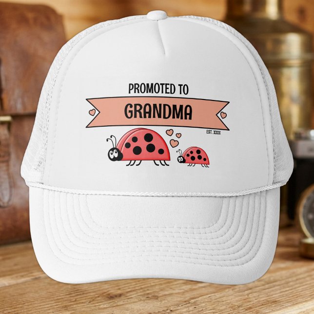 Casquette Promue grand-mère coccinelles blanc pêche (Créateur téléchargé)