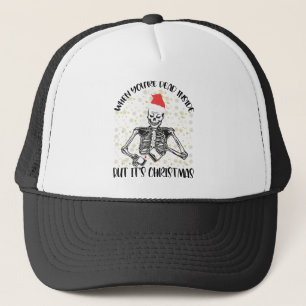 Casquette Quand on est mort à l'intérieur mais c'est la sais
