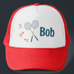 Casquette Raquettes de Badminton & Birdies Amusants Nom pers<br><div class="desc">Ajoutez votre nom ou autre texte à ce chapeau amusant de camionneur Badminton. Badminton est badass ne laissez personne dire le contraire. L'art dessiné à la main juste pour vous ! Consultez ma boutique pour plus de modèles de badminton comme les serviettes, autocollants, tasses, enveloppement cadeau, cartes de voeux et...</div>