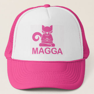 Casquette rose se reposant du chat MAGGA