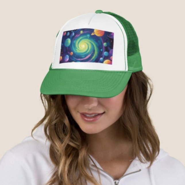 Casquette Rotation planétaire  (Galaxy Space Trucker Hat   Adjust from 17" to 24" 100% polyester foam front 100% nylon mesh back. )