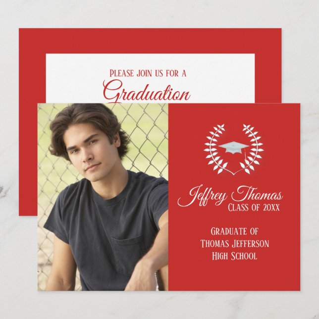 Casquette rouge et Feuille Grad Invitation 5" x 7" (Devant / Derrière)