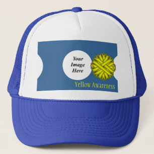 Casquette Ruban à fleurs jaunes Modèle par Kenneth Yoncich
